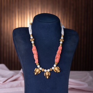 SM NECKLACE BEADS 24060500028