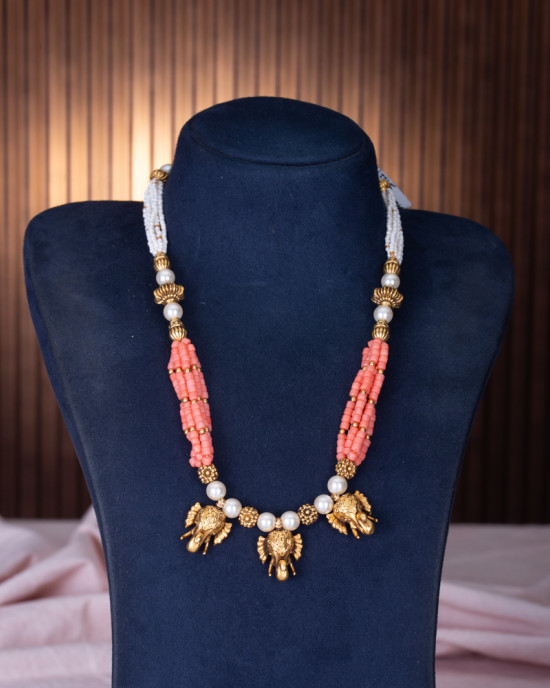 SM NECKLACE BEADS 24060500028