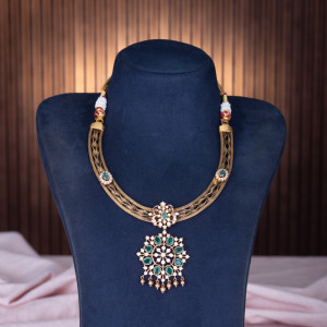 SM NECKLACE KUNDAN 20060300075